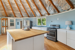 04c-interior-yurt-kitchen