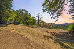 17-solar-panel-shed
