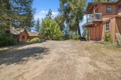 14-parking-house-barn