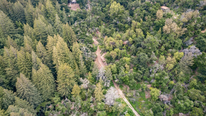 aerial-image-use-for-both-listings