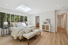 07-bedroom