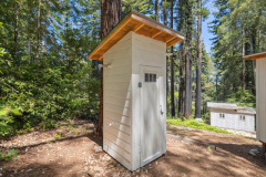 15c-outhouse
