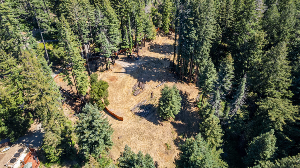 830 Kings Hwy<br/> Boulder Creek, CA 95006